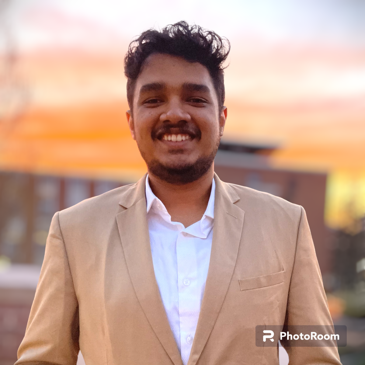 Graduate student Riddhesh Patil